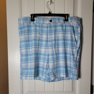 Izod NWT Pastel Blue Plaid Golf Shorts.  Size 38 Inseam 8.5